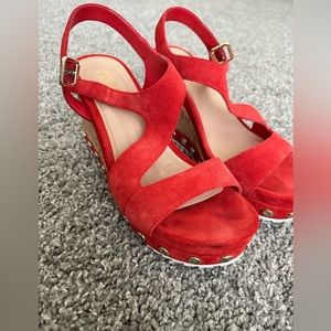 Bleecker & Bond Rosa Poppy Red Wedge Sandal Sz 7.5M 23E002